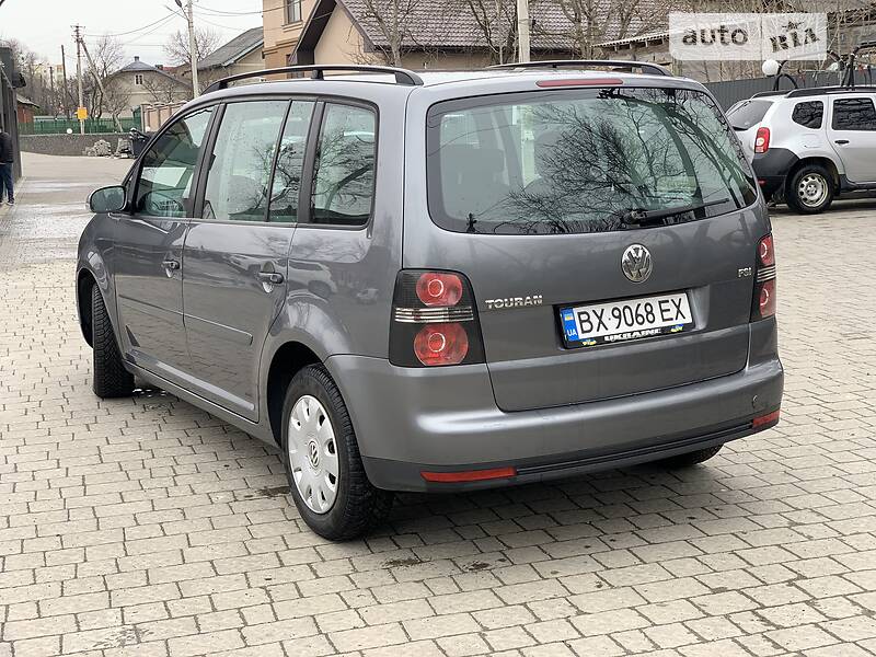 Универсал Volkswagen Touran 2006 в Ивано-Франковске