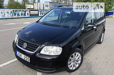 Минивэн Volkswagen Touran 2004 в Ковеле