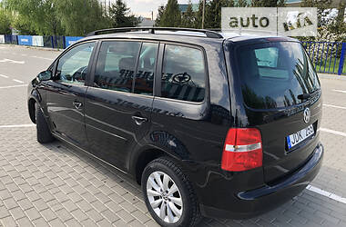 Минивэн Volkswagen Touran 2004 в Ковеле