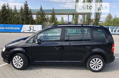 Минивэн Volkswagen Touran 2004 в Ковеле