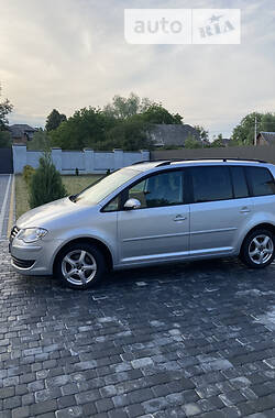 Минивэн Volkswagen Touran 2007 в Самборе