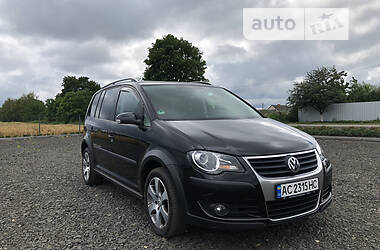 Минивэн Volkswagen Touran 2007 в Луцке