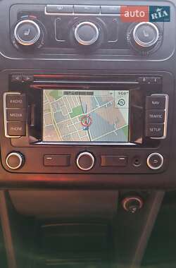 Микровэн Volkswagen Touran 2011 в 