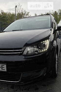 Минивэн Volkswagen Touran 2012 в Полтаве