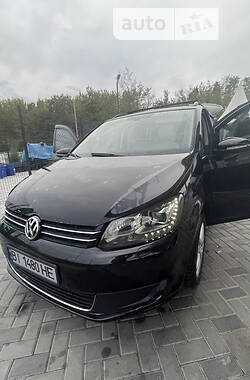 Минивэн Volkswagen Touran 2012 в Полтаве