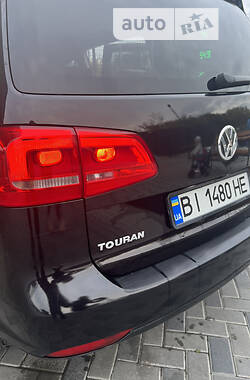Минивэн Volkswagen Touran 2012 в Полтаве