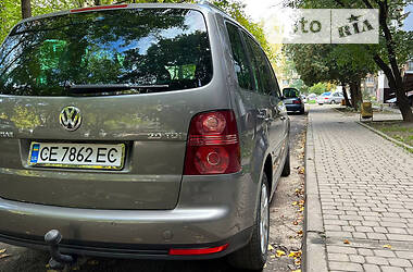 Минивэн Volkswagen Touran 2007 в Черновцах