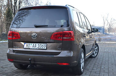 Минивэн Volkswagen Touran 2011 в Дрогобыче