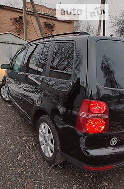 Універсал Volkswagen Touran 2009 в Могилів-Подільському