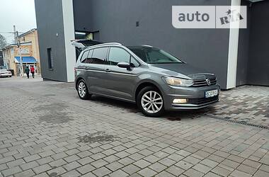 Микровэн Volkswagen Touran 2015 в Львове