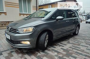 Микровэн Volkswagen Touran 2015 в Львове