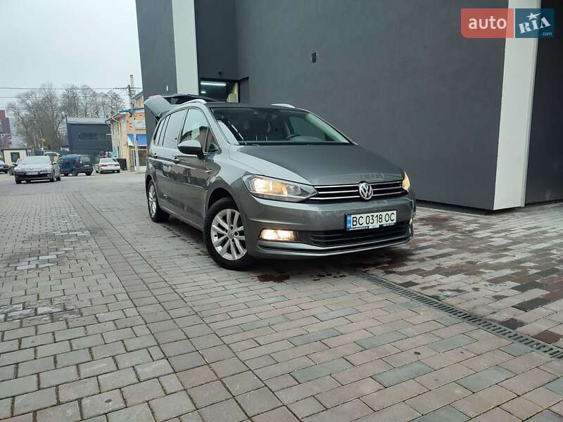 Мікровен Volkswagen Touran 2015 в Львові