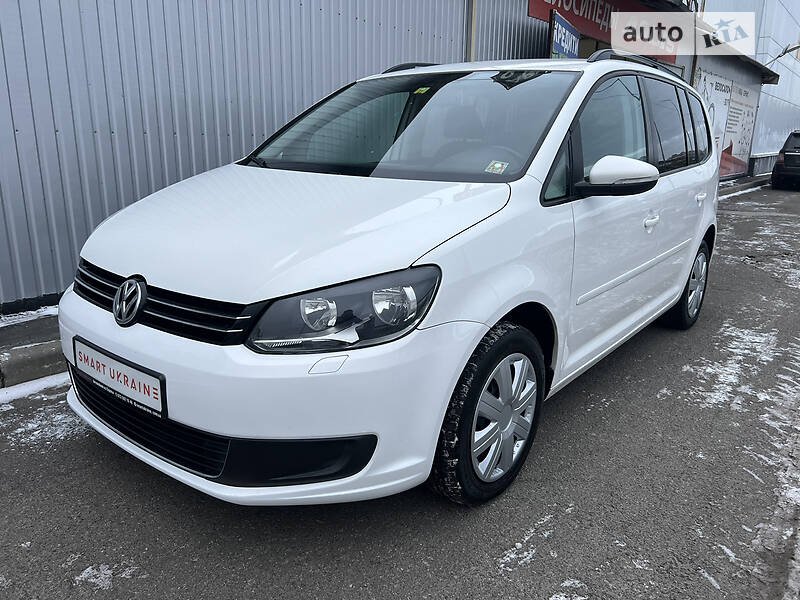 Минивэн Volkswagen Touran 2011 в Киеве