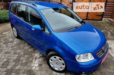 Минивэн Volkswagen Touran 2005 в Полтаве