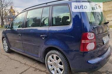 Минивэн Volkswagen Touran 2004 в Ивано-Франковске