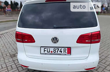 Микровэн Volkswagen Touran 2014 в Житомире