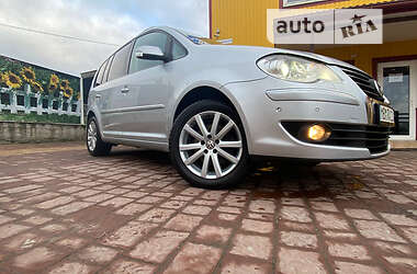 Мінівен Volkswagen Touran 2008 в Дрогобичі