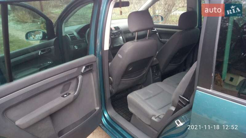 Минивэн Volkswagen Touran 2003 в Полтаве