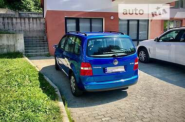 Минивэн Volkswagen Touran 2003 в Львове