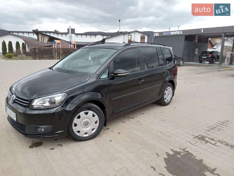 Мікровен Volkswagen Touran 2012 в Косові