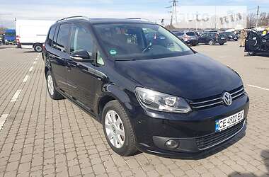 Микровэн Volkswagen Touran 2013 в Черновцах