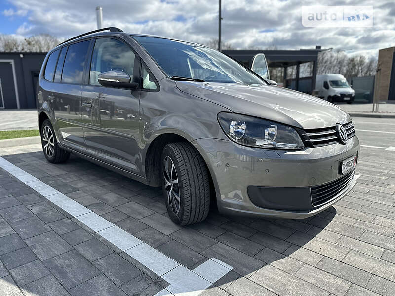 Мікровен Volkswagen Touran 2011 в Луцьку