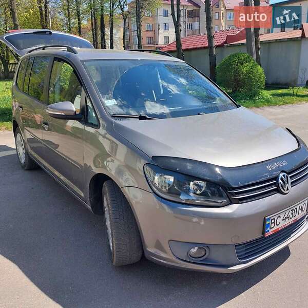Микровэн Volkswagen Touran 2011 в Дрогобыче