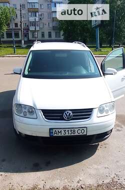 Минивэн Volkswagen Touran 2005 в Житомире