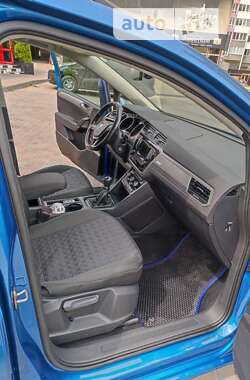Микровэн Volkswagen Touran 2016 в 
