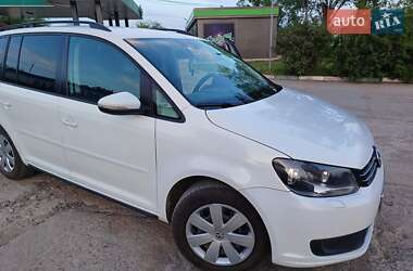 Микровэн Volkswagen Touran 2014 в Рени