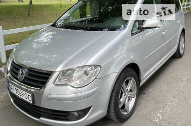 Минивэн Volkswagen Touran 2008 в 