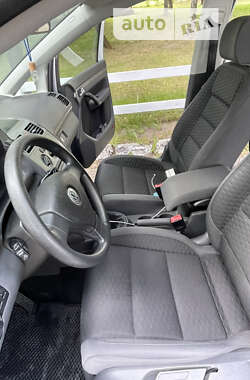 Минивэн Volkswagen Touran 2008 в 