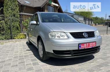 Минивэн Volkswagen Touran 2005 в 