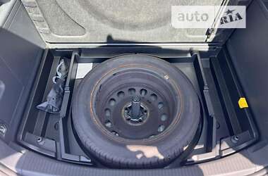 Минивэн Volkswagen Touran 2005 в 