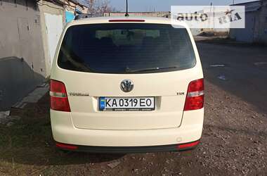 Мінівен Volkswagen Touran 2006 в Вільногірську