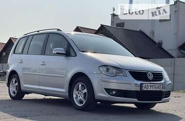 Минивэн Volkswagen Touran 2007 в 