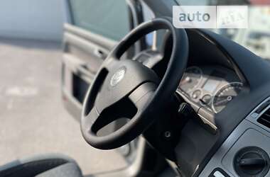 Минивэн Volkswagen Touran 2007 в 