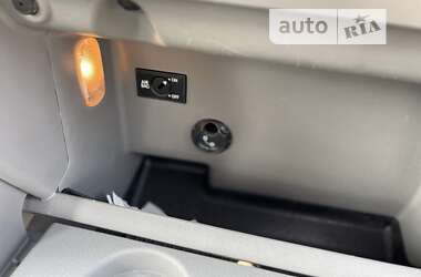 Минивэн Volkswagen Touran 2007 в 
