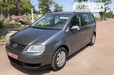 Минивэн Volkswagen Touran 2005 в Ивано-Франковске