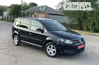 Микровэн Volkswagen Touran 2012 в Коростене