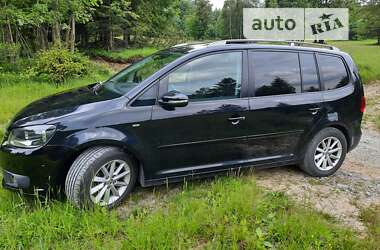 Микровэн Volkswagen Touran 2014 в Киеве