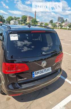 Минивэн Volkswagen Touran 2010 в Житомире