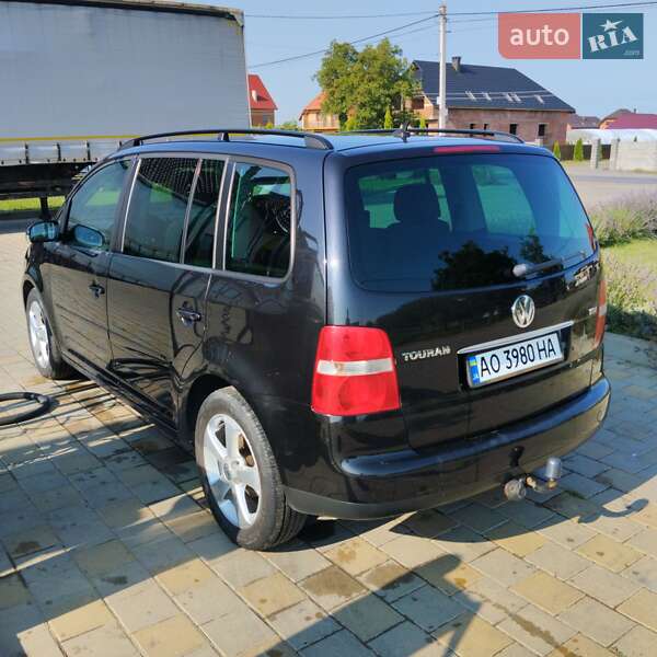 Мінівен Volkswagen Touran 2003 в Виноградові