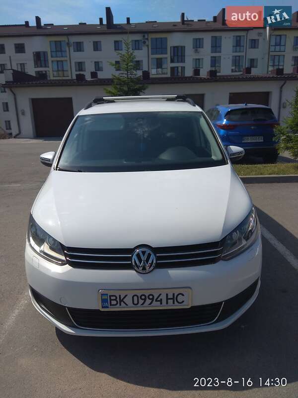 Volkswagen Touran 2013