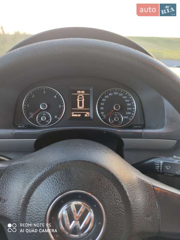 Мікровен Volkswagen Touran 2015 в Збаражі