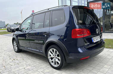 Микровэн Volkswagen Touran 2015 в Львове