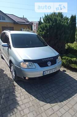 Мінівен Volkswagen Touran 2003 в Рогатині