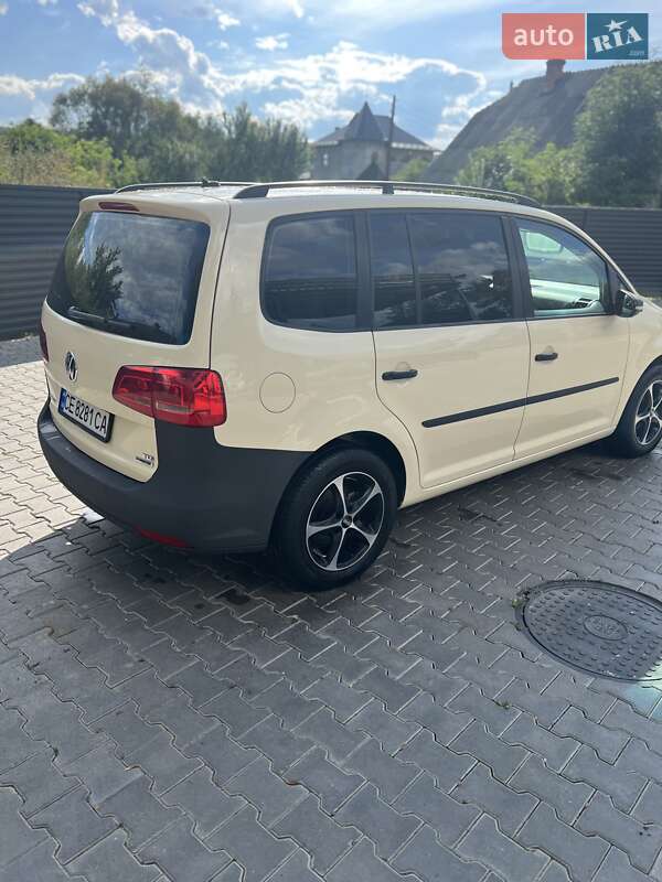 Микровэн Volkswagen Touran 2015 в Глыбокой фото 8 Микровэн Volkswagen Touran 2015 в Глыбокой