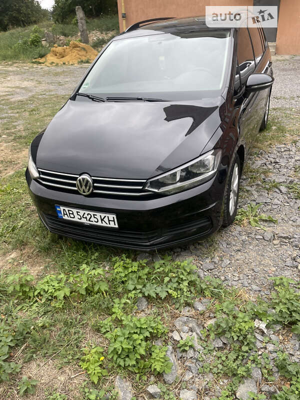 Мікровен Volkswagen Touran 2016 в Вінниці