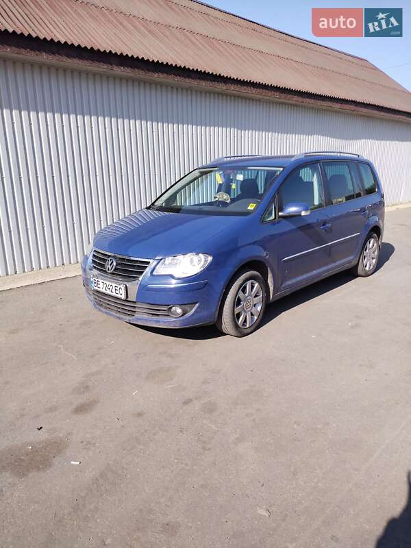 Мінівен Volkswagen Touran 2006 в Первомайську
